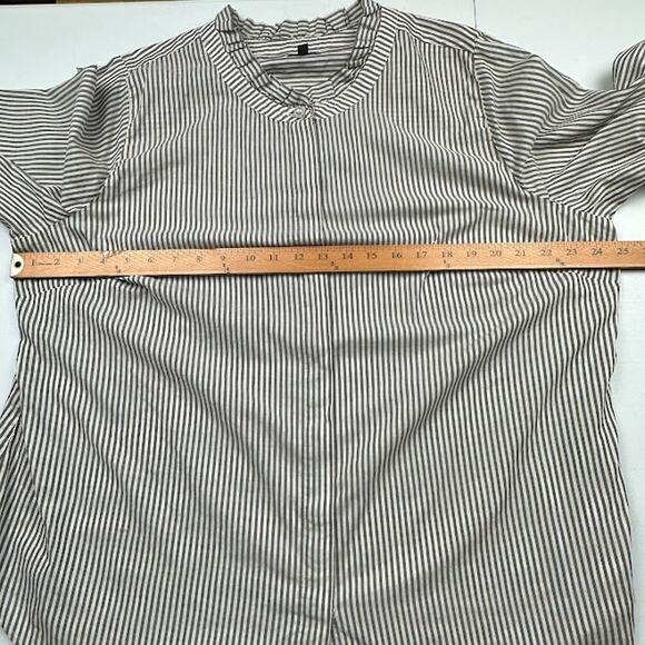 Talbots Top Womens 2X Gray White Striped Button Up Long Sleeve Career Preppy - Picture 8 of 11